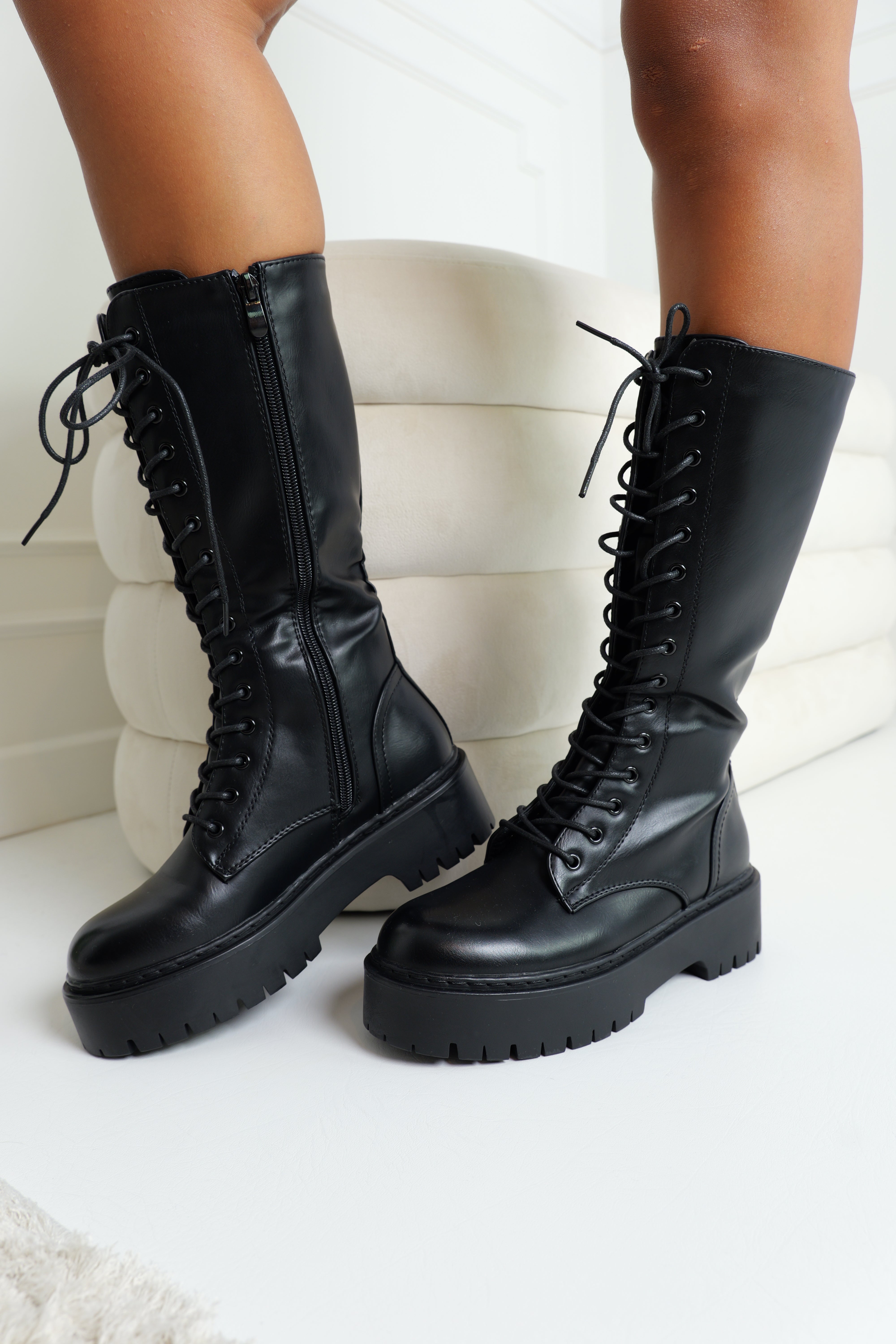 Bottes haute à lacet / black